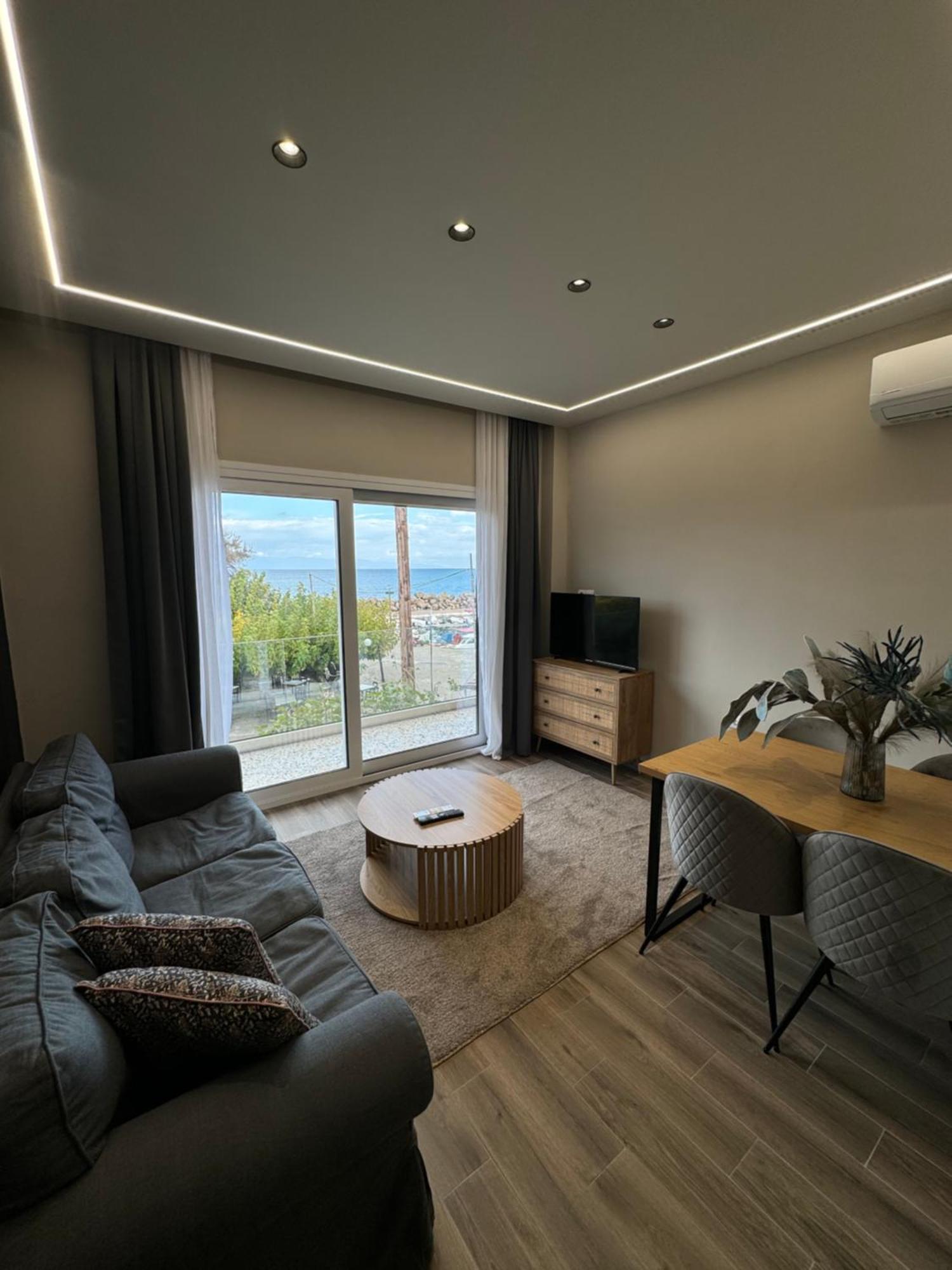 Artemis Apartments Diakopto Exteriér fotografie